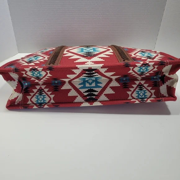 Wrangler Aztec Design Canvas Tote 12"x17" Handbag - Picture 9 of 9